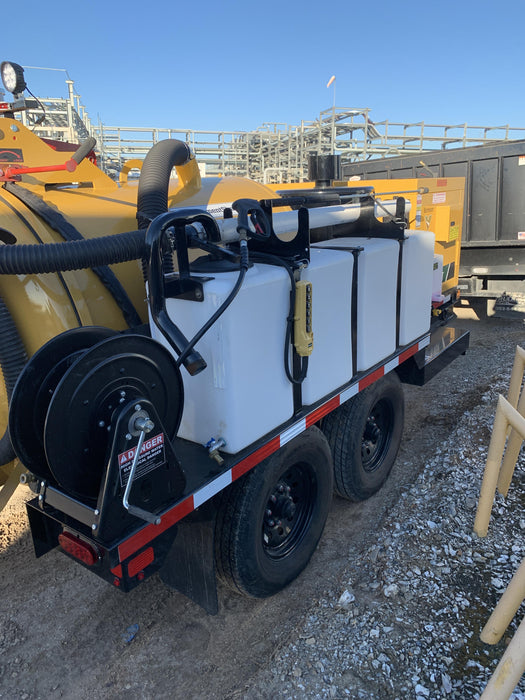 2021 VAC-TRON LP573XDT