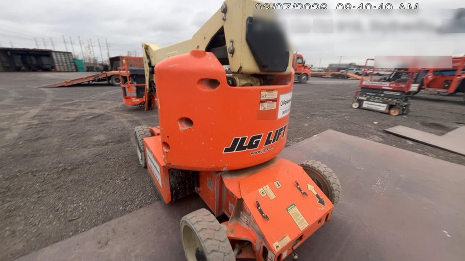 2019 JLG E400AJPN