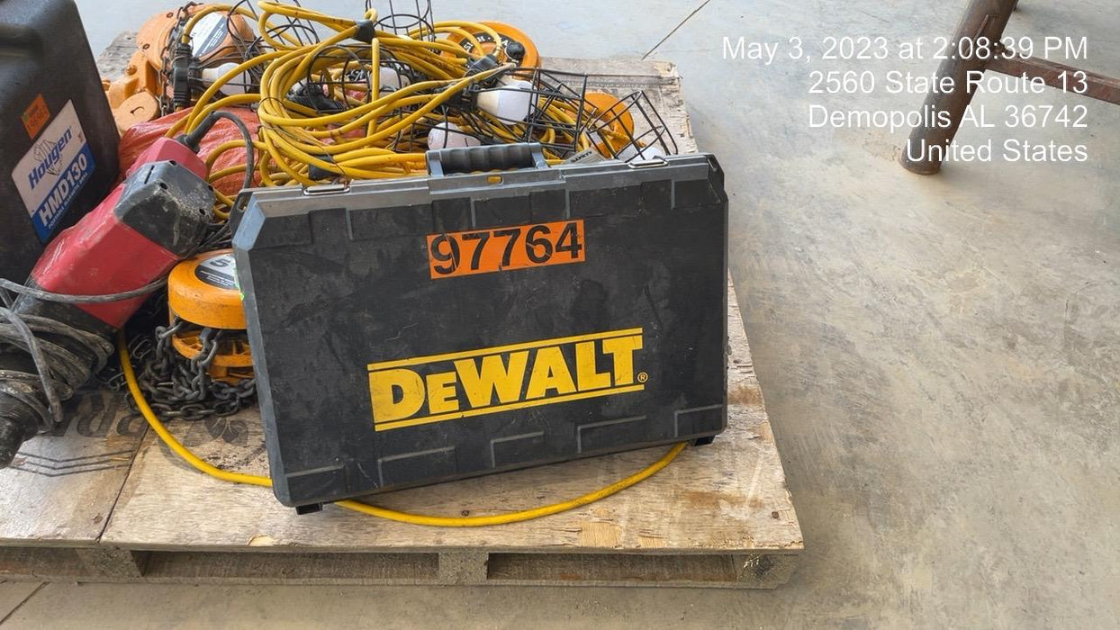 2020 DEWALT D25604