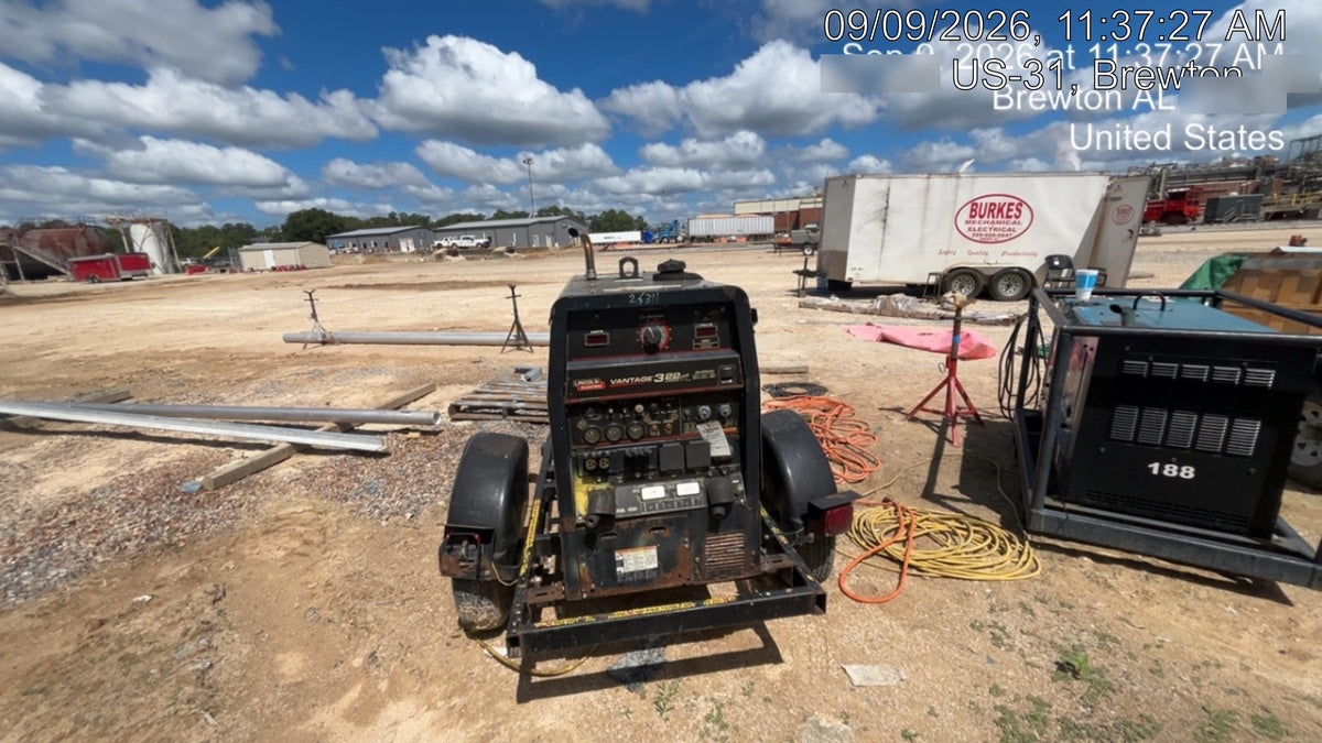 2019 Lincoln Electric Vantage 322 Lincoln Vantage 322 Welder w/Trailer, Light Kit, Cable Rack