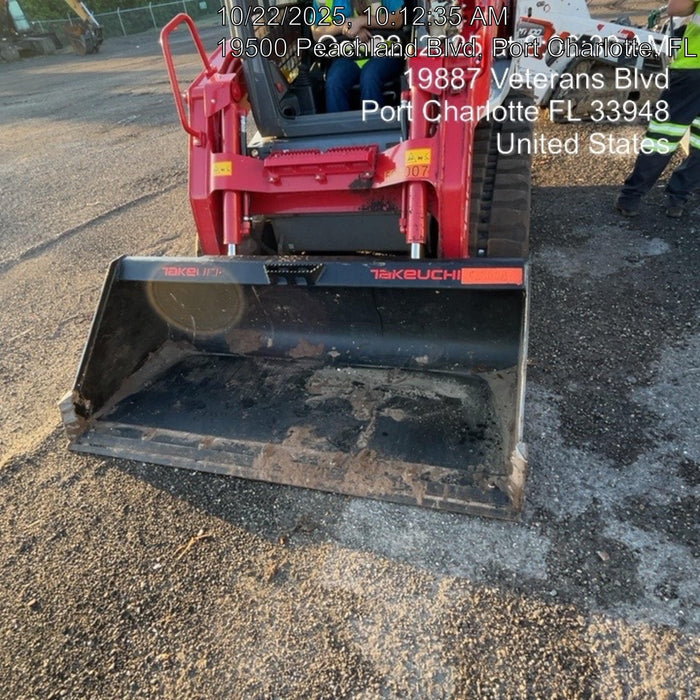 2025 TAKEUCHI 80" Smooth Bucket - Takeuchi