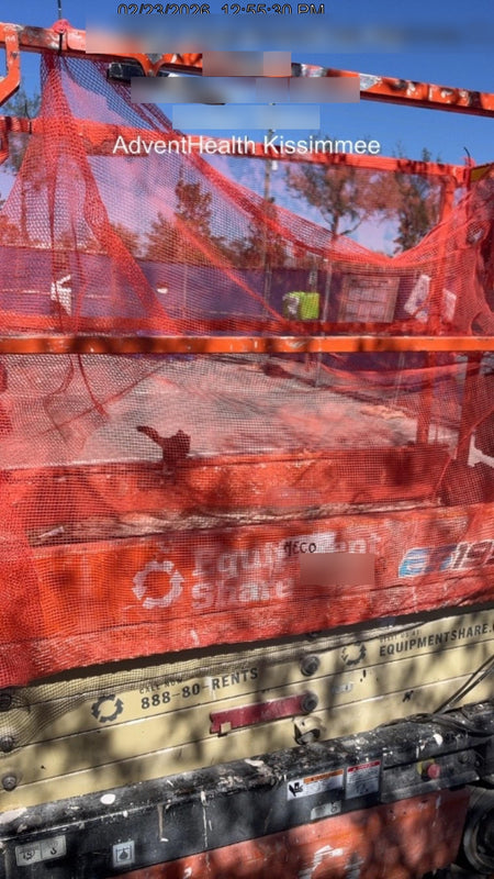 2022 JLG ES1932