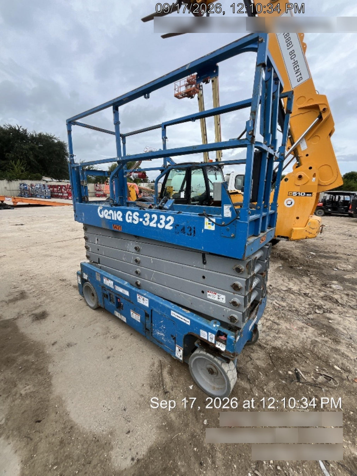 2017 Genie GS-3232 Genie GS3232 Narrow 32' Scissor Lift