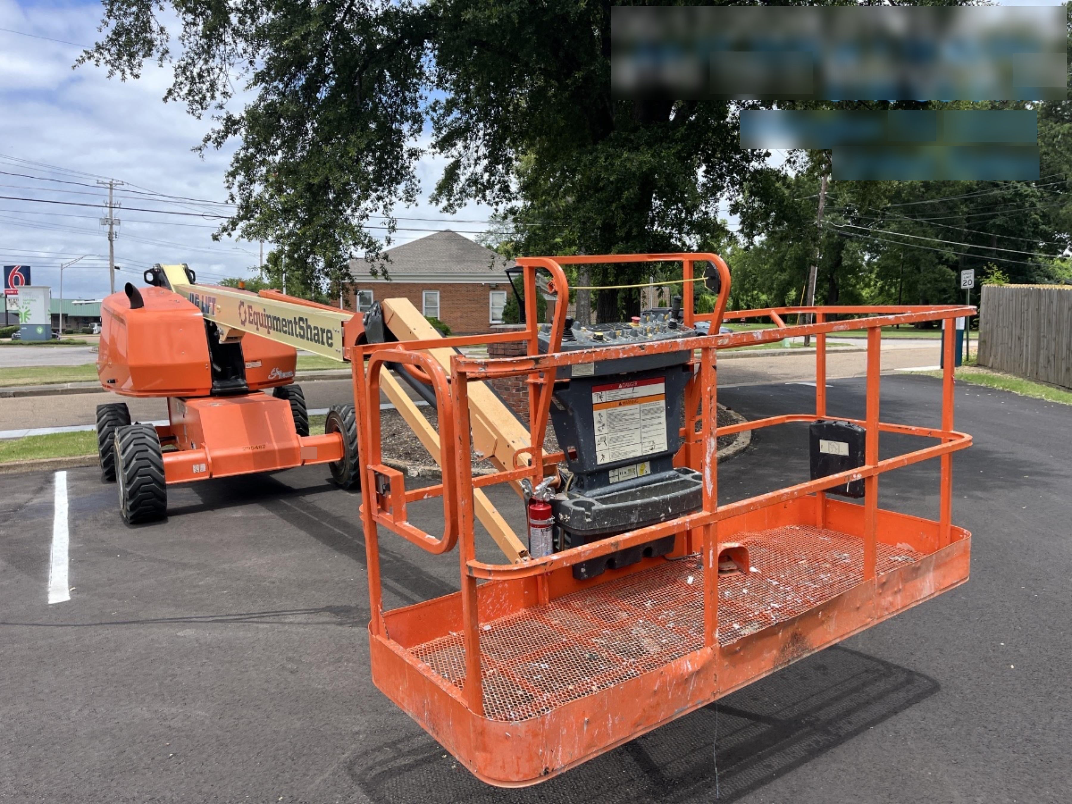 2023 JLG 460SJ