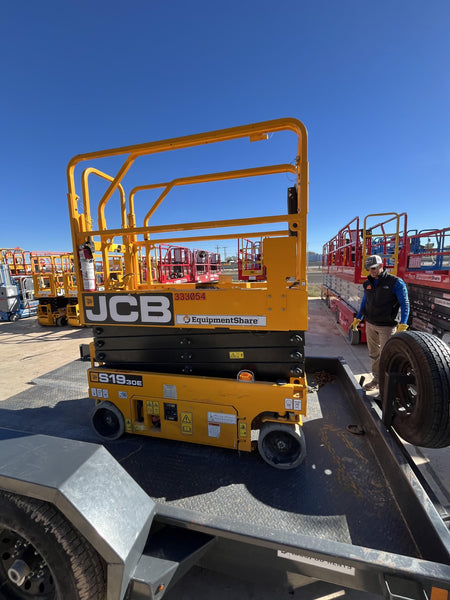 2023 JCB S1930E