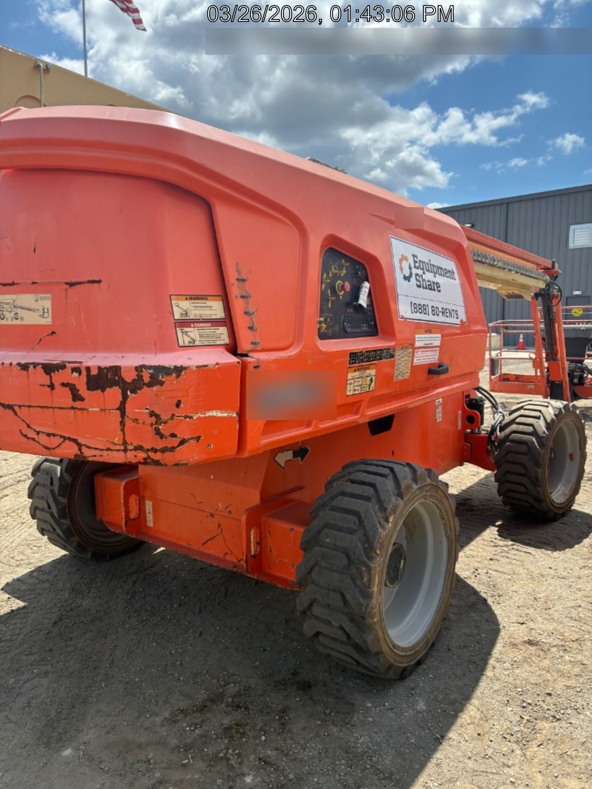 2019 JLG 660SJ