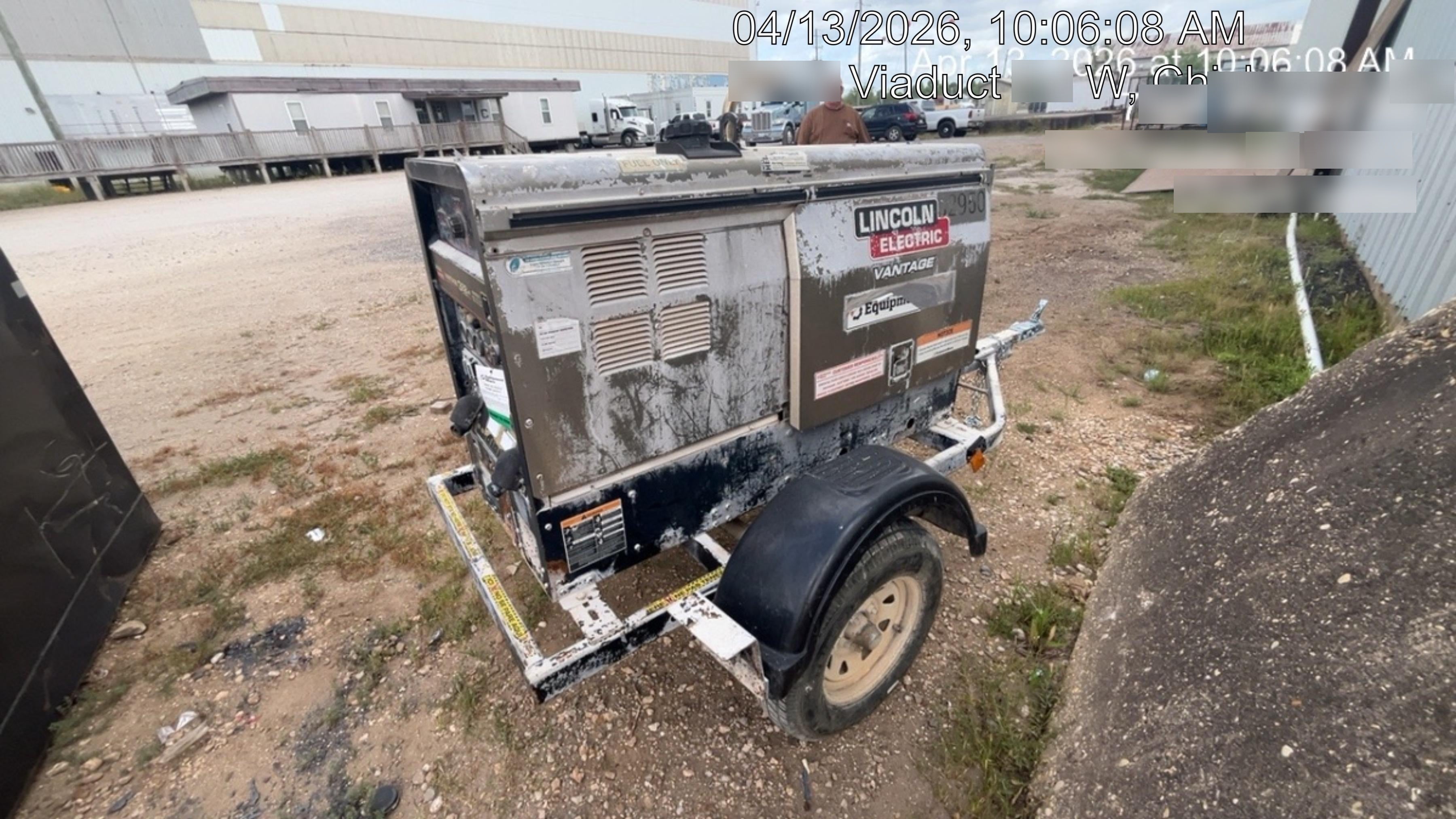 2019 Lincoln Electric Vantage 322 Welder Ready-Pak 3, Two wheel trailer, Fender and Light kit, Cable Rack
