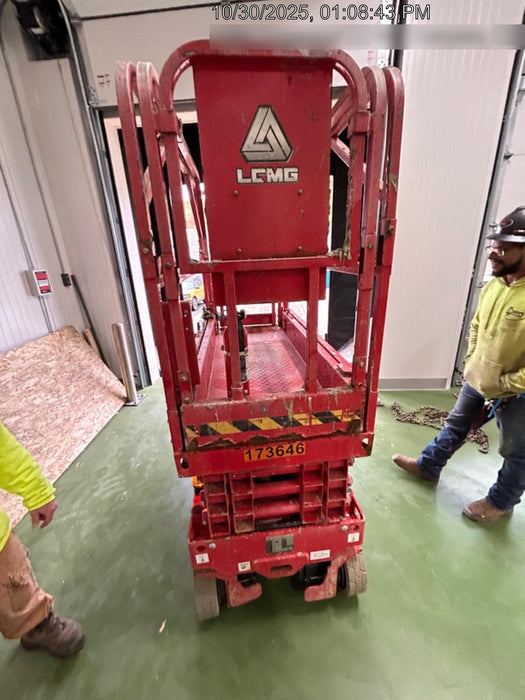 2021 Lgmg AS1932E Electric Drive, Solid Non Marking Tires, Dual Beacons