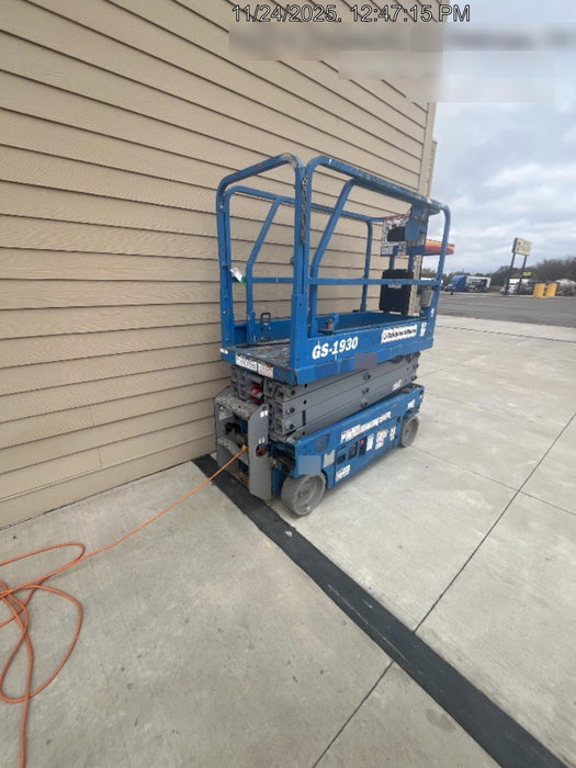 2018 Genie GS-1930 GS-1930 w/Fixed Rail, Chain Entry