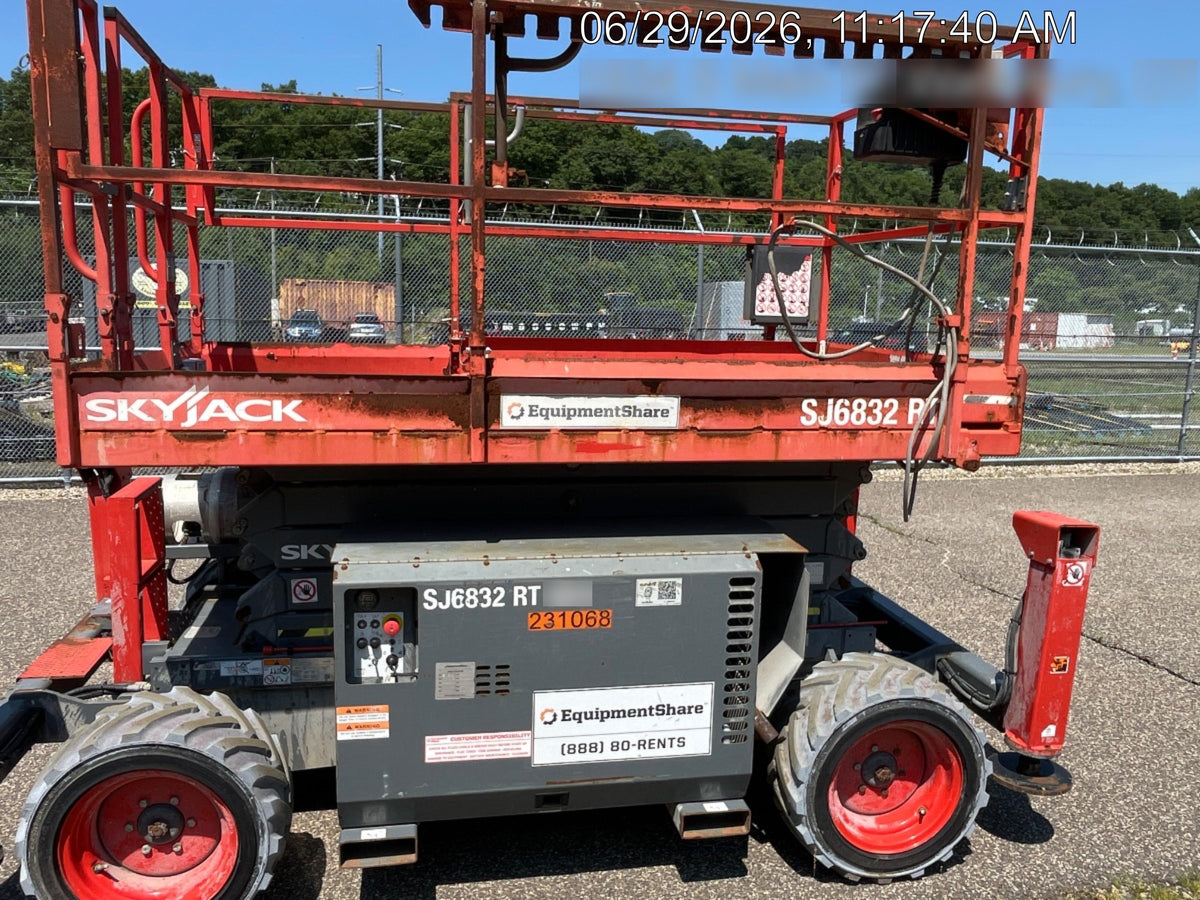 2022 SKYJACK SJ6832 RT