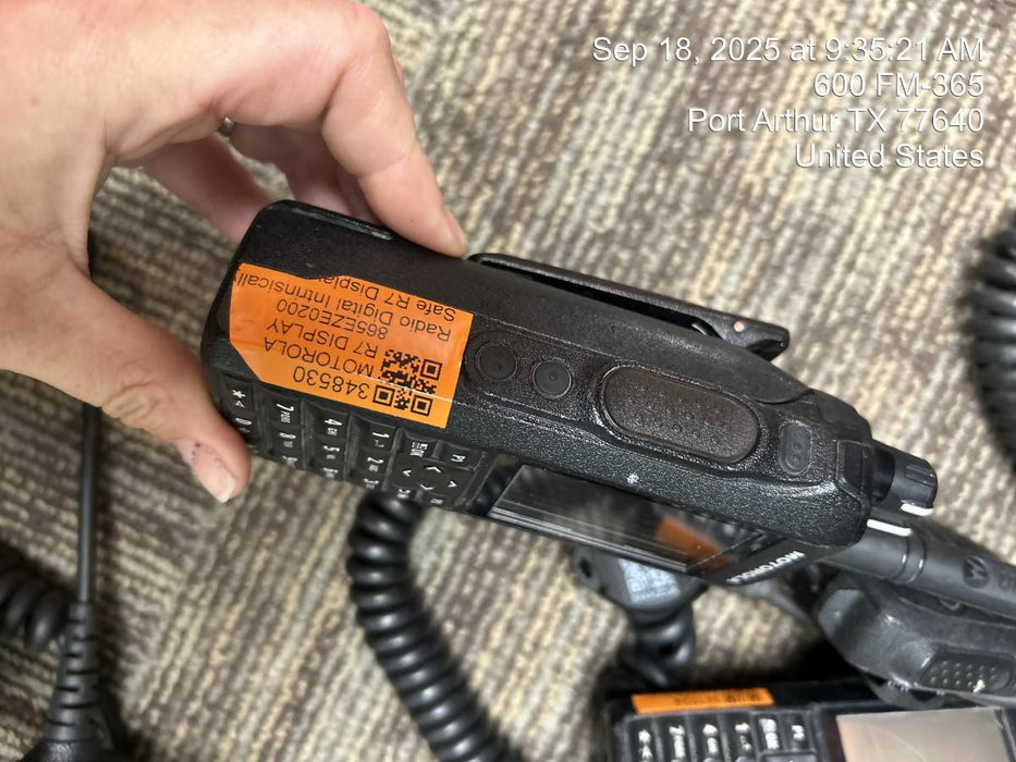 2023 MOTOROLA R7 DISPLAY