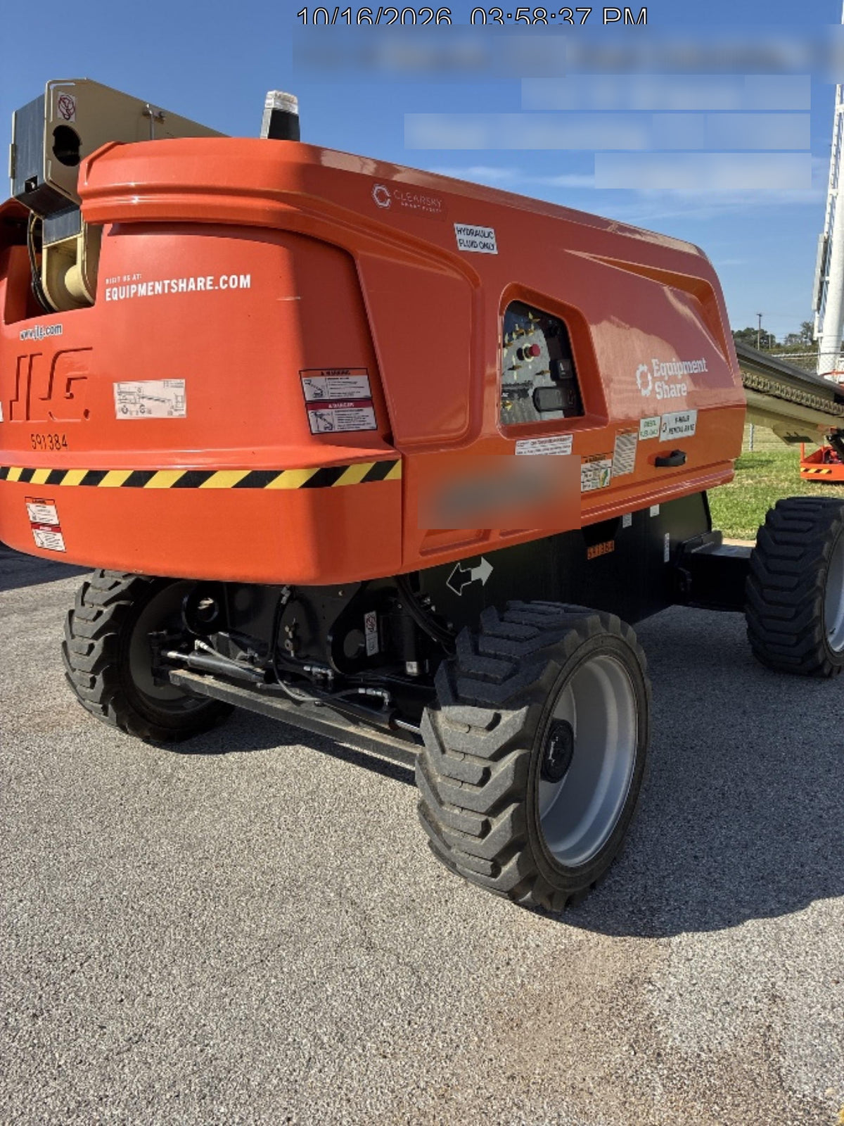 2025 JLG 660SJ