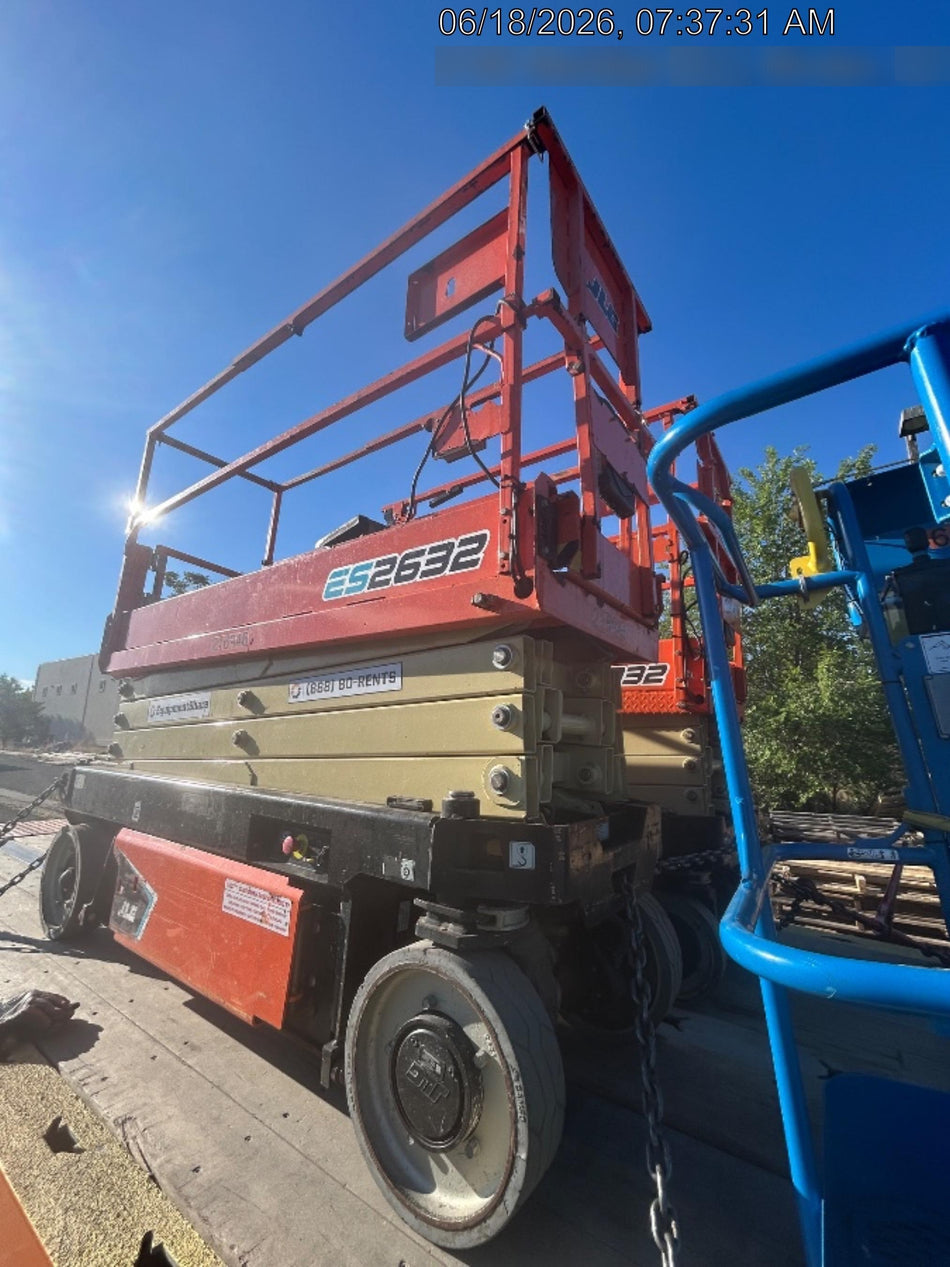2022 JLG ES2632
