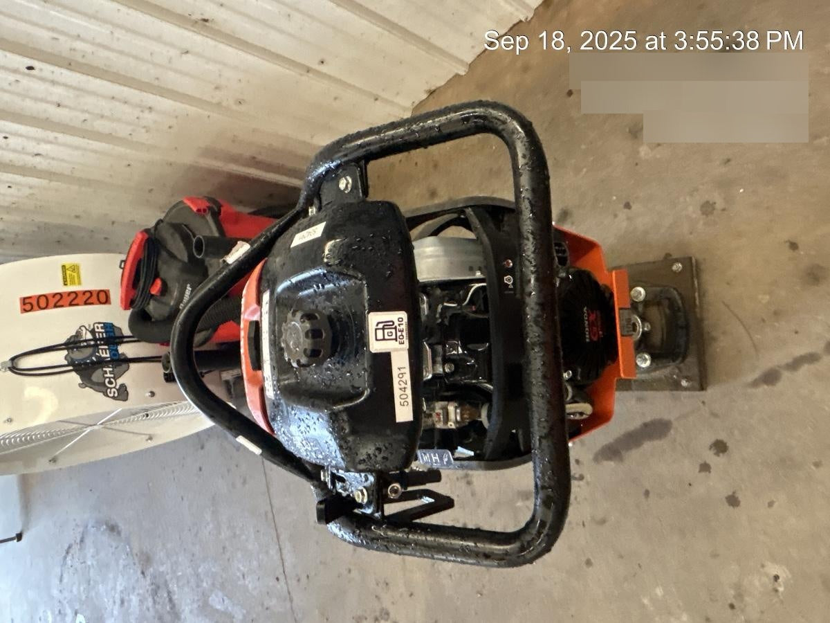 2025 HUSQVARNA LT6005
