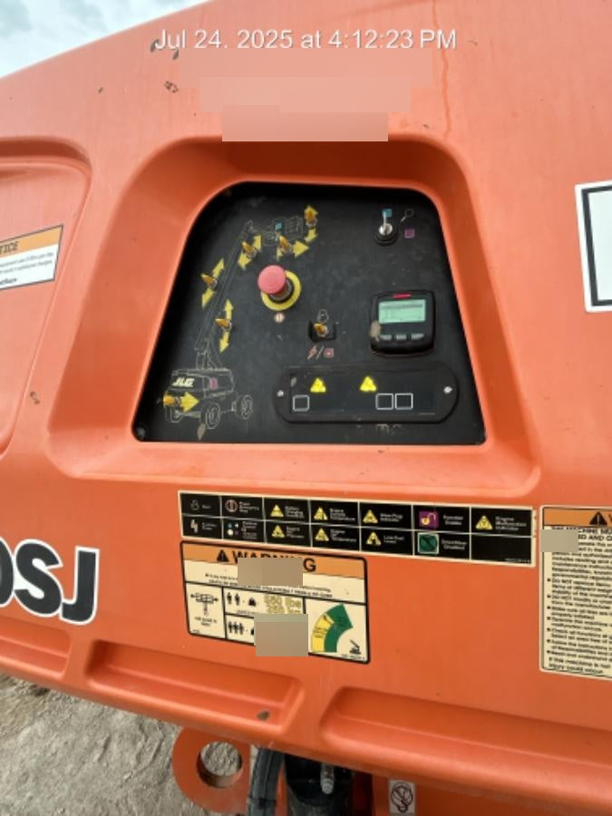 2021 JLG 660SJ