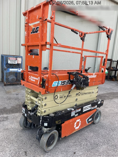 2022 JLG ES1932