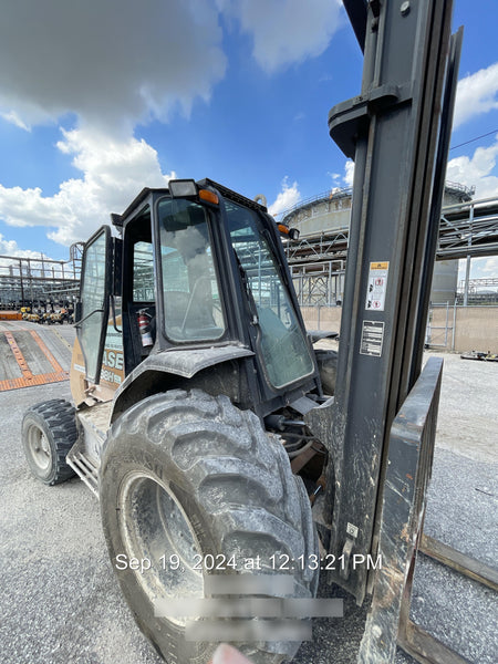 2019 CASE 588H