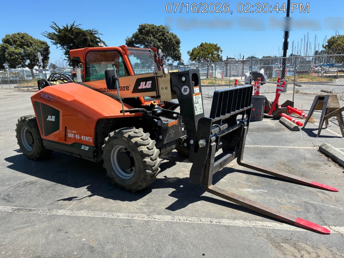 2025 JLG 519