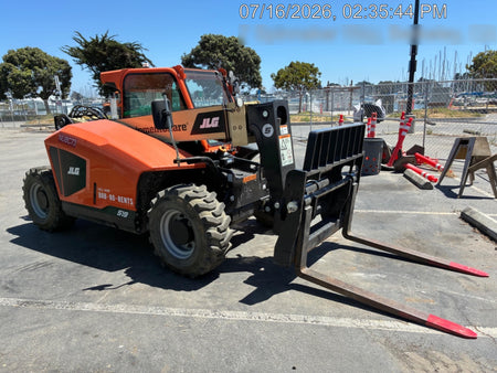 2025 JLG 519