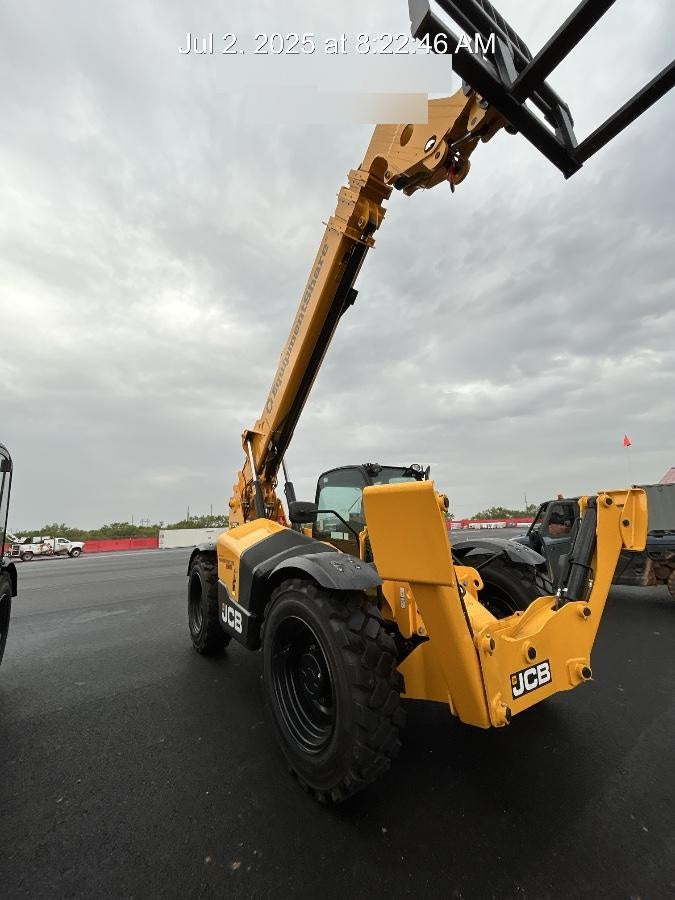 2025 JCB 512-56
