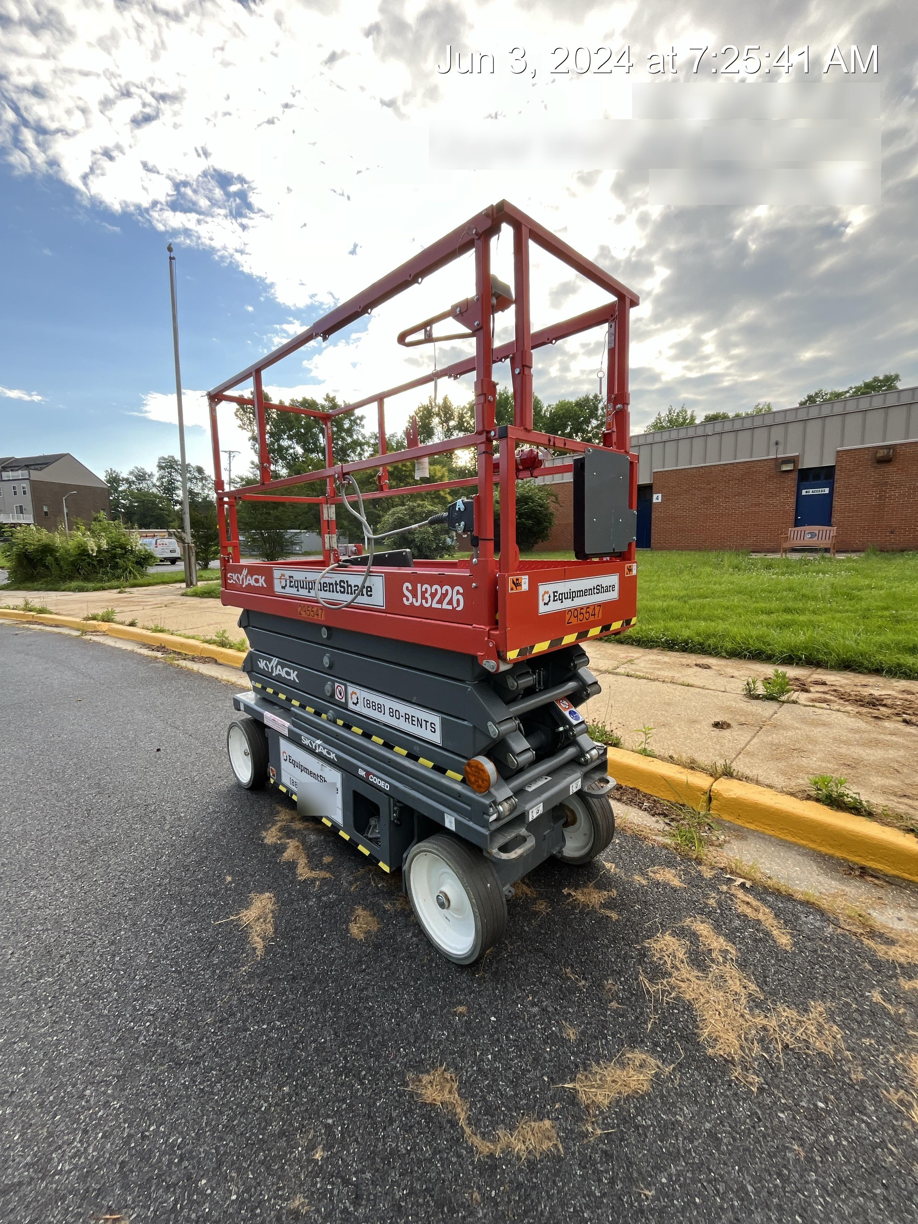 2023 SKYJACK SJ3226