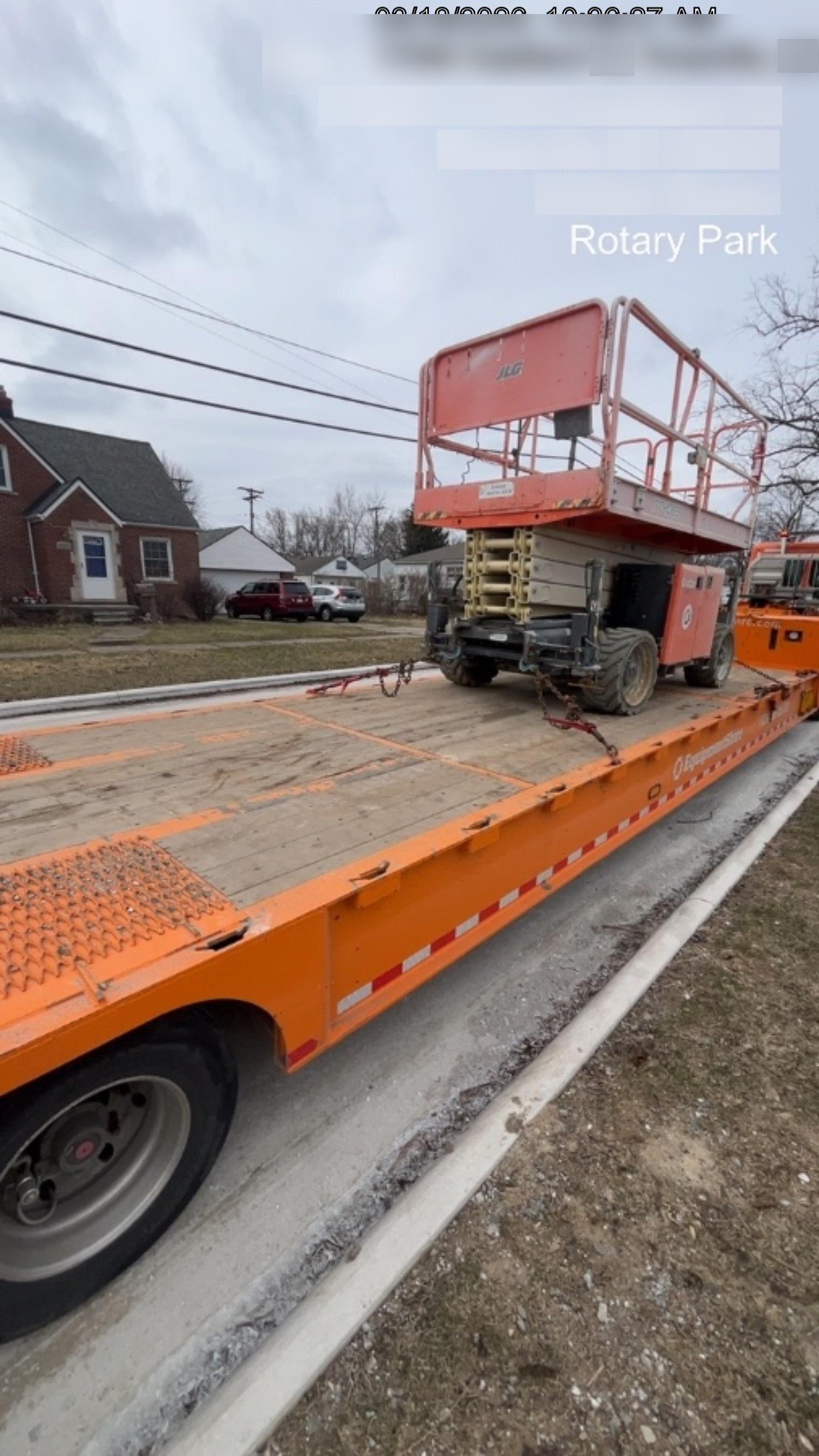 2021 JLG RT4069