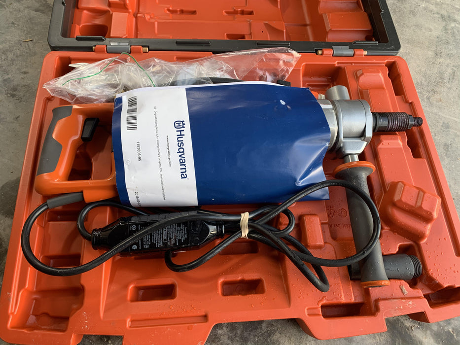 2020 HUSQVARNA DM220