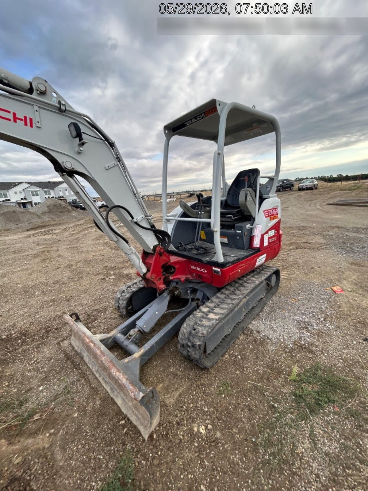2023 TAKEUCHI TB235-2R