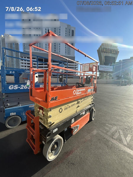 2022 JLG ES2632