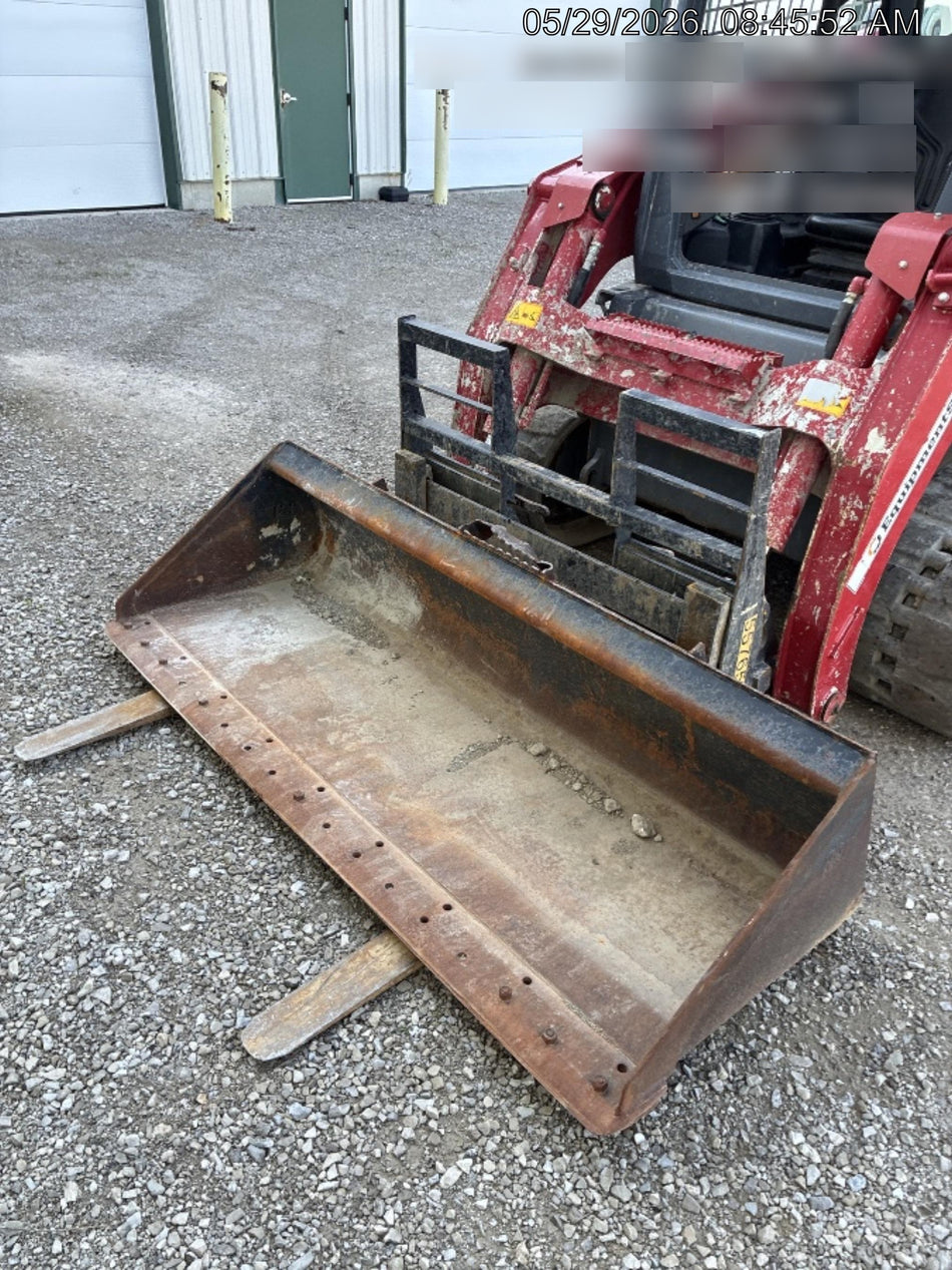 2025 ARROW MATERIAL HANDLING 24" Pallet Fork Frame