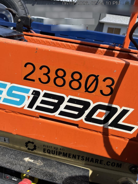2022 JLG ES1330L