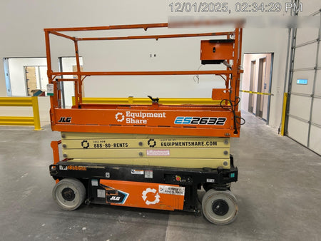 2022 JLG ES2632