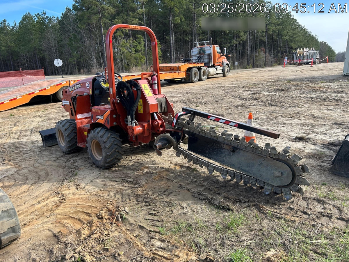2022 DITCH WITCH RT45A