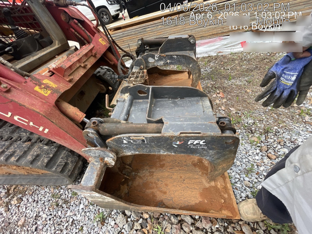 2020 PALADIN 76" Scrap Grapple Bucket - Paladin