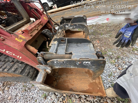 2020 PALADIN 76" Scrap Grapple Bucket - Paladin