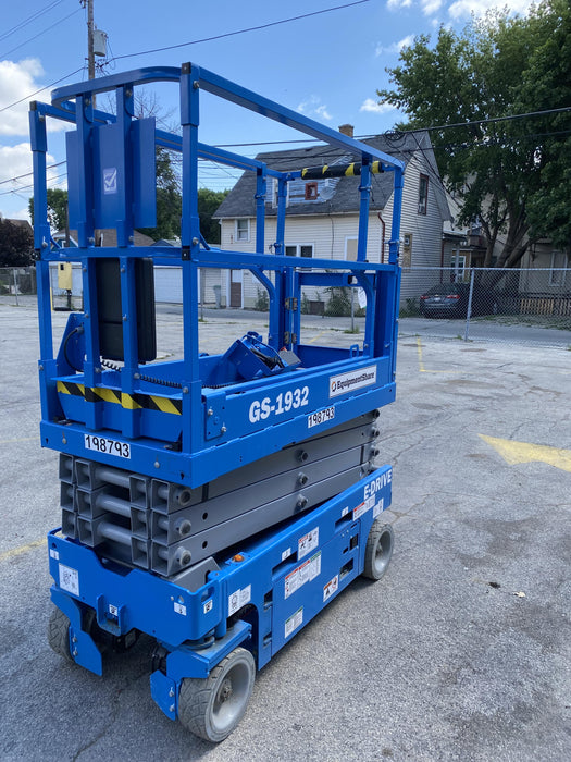2021 GENIE GS-1932