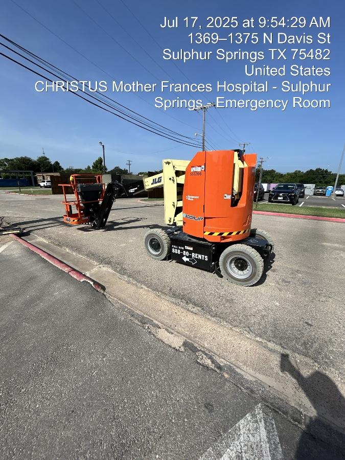2025 JLG E300AJP