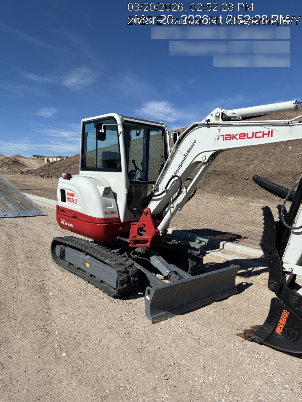 2025 TAKEUCHI TB235-2CR