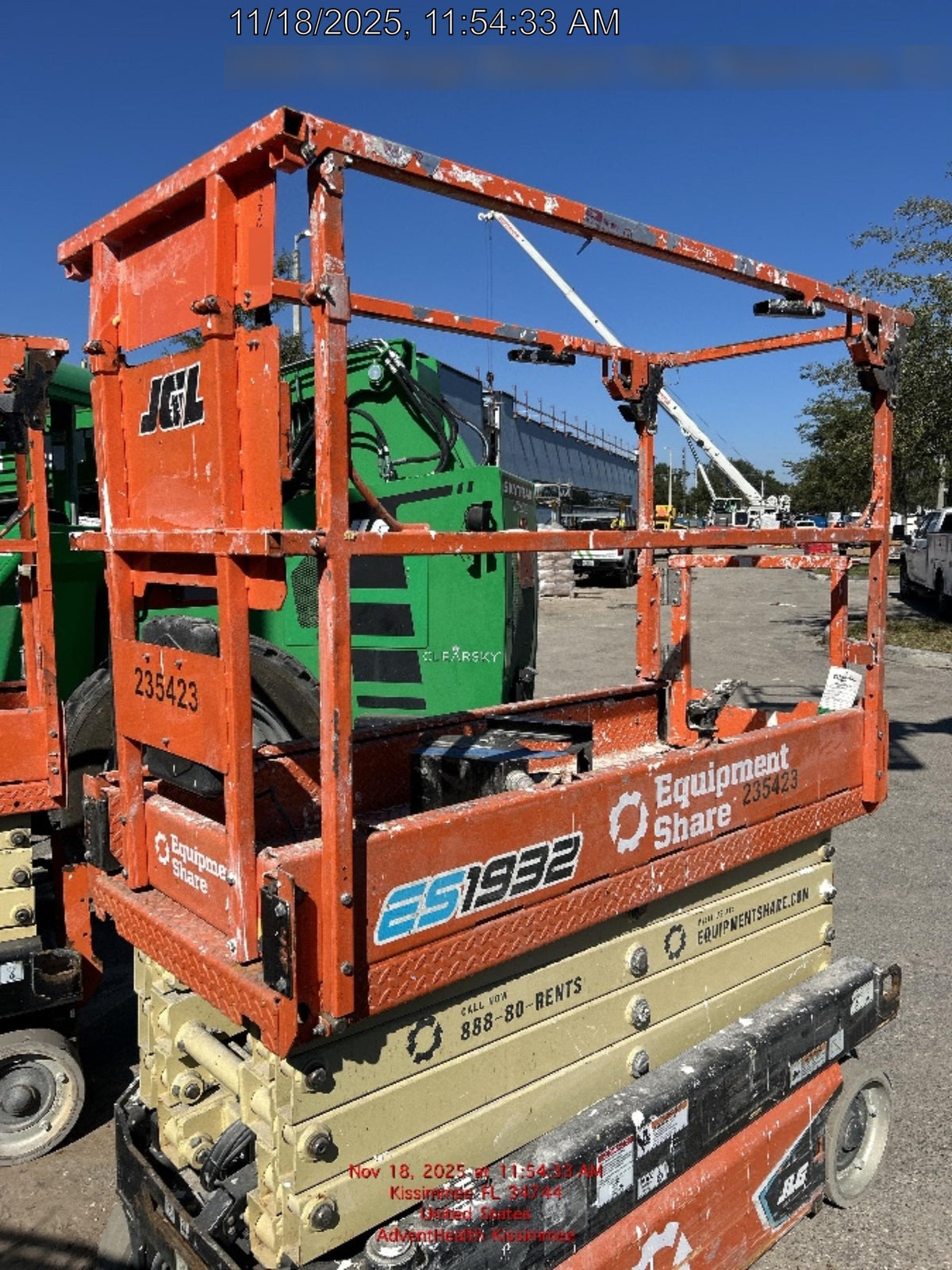 2022 JLG ES1932