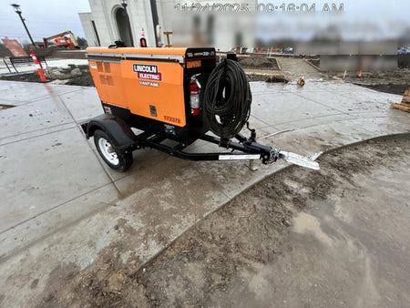 2021 Lincoln Electric Vantage 322 Vantage 322 Ready Pak 3 w/ Decals, ORANGE (includes trailer, cable rack, fender light kit) NO Telematics