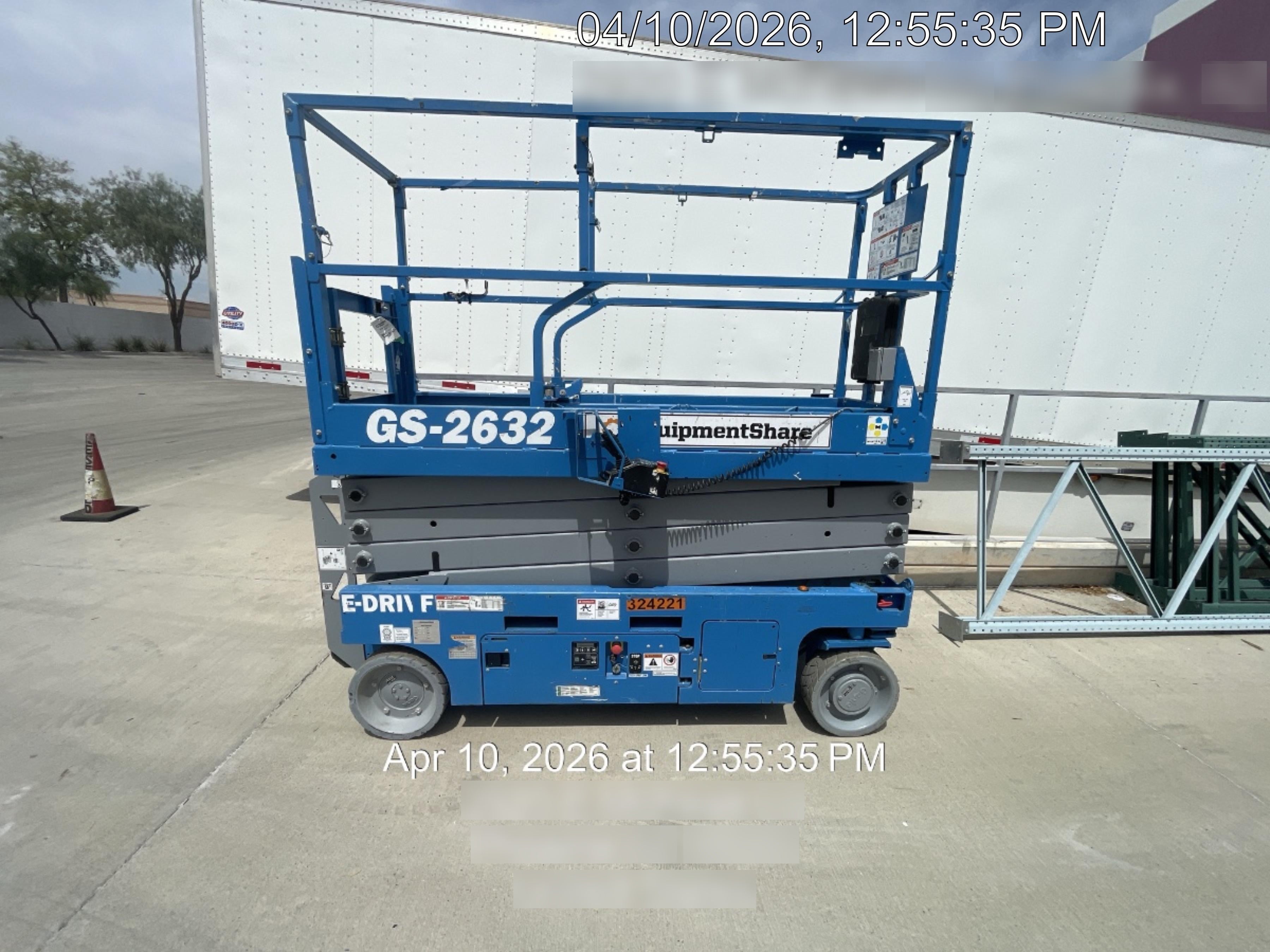 2023 GENIE GS-2632