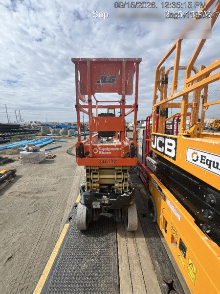 2022 JLG ES2632