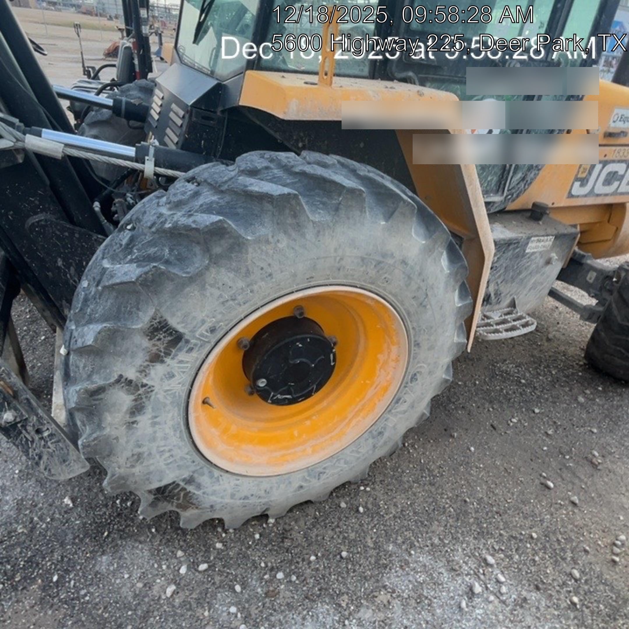 2021 JCB 940-4