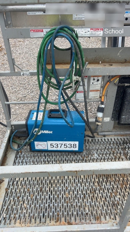 2025 MILLER ELECTRIC CST-282