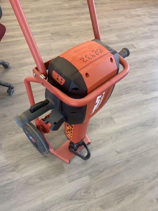 2020 HILTI TE 3000-AVR