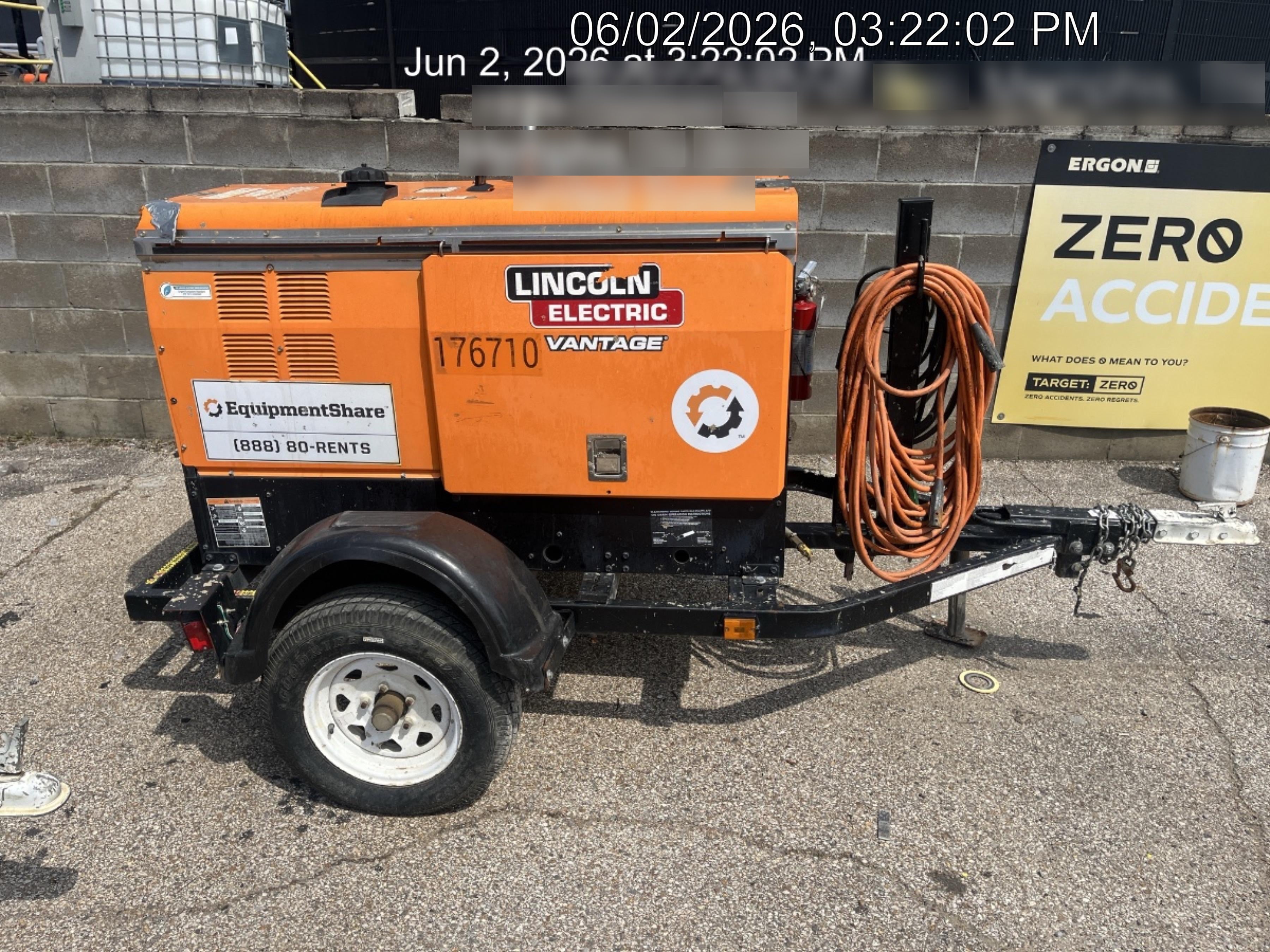 2021 Lincoln Electric Vantage 322 Vantage 322 Ready Pak 3 w/ Decals, ORANGE (includes trailer, cable rack, fender light kit) NO Telematics