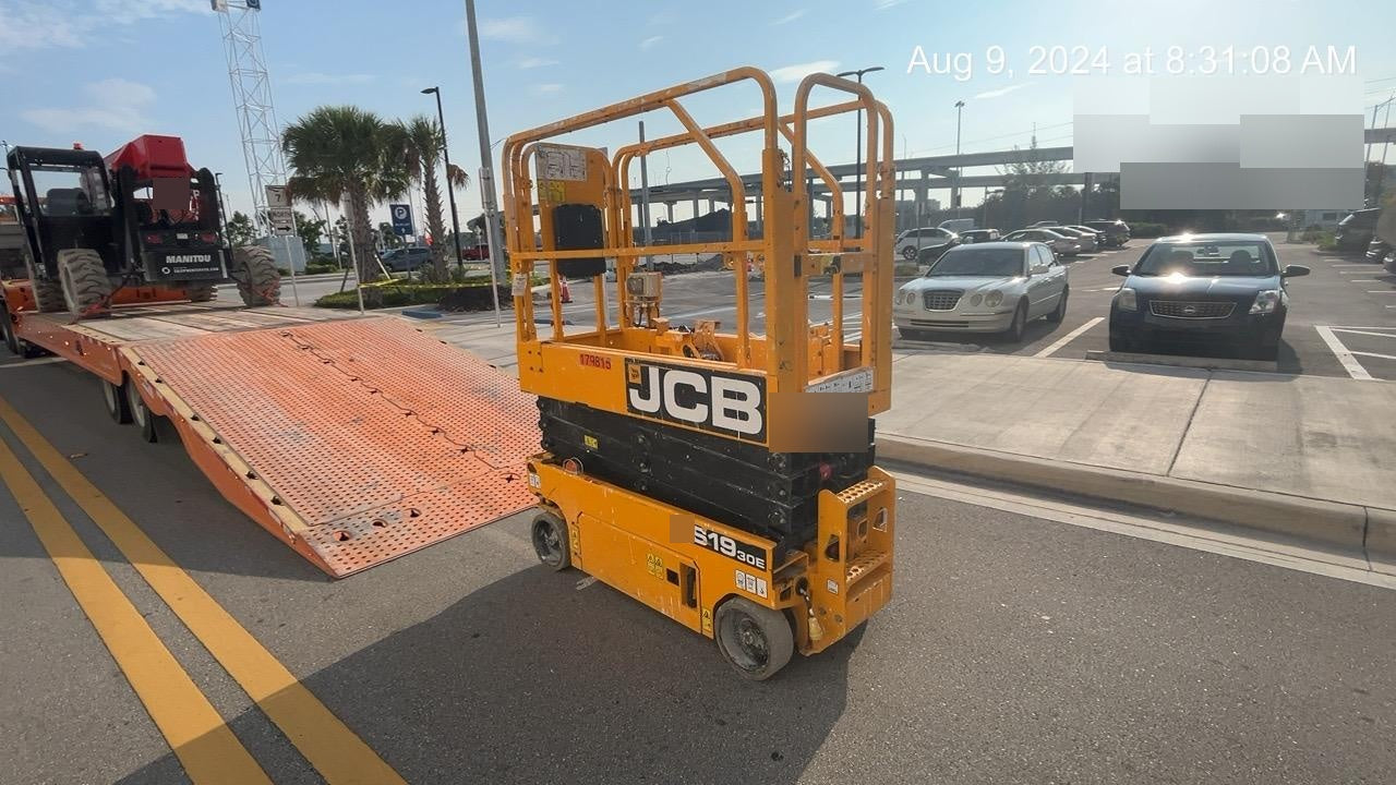 2021 JCB S1930E