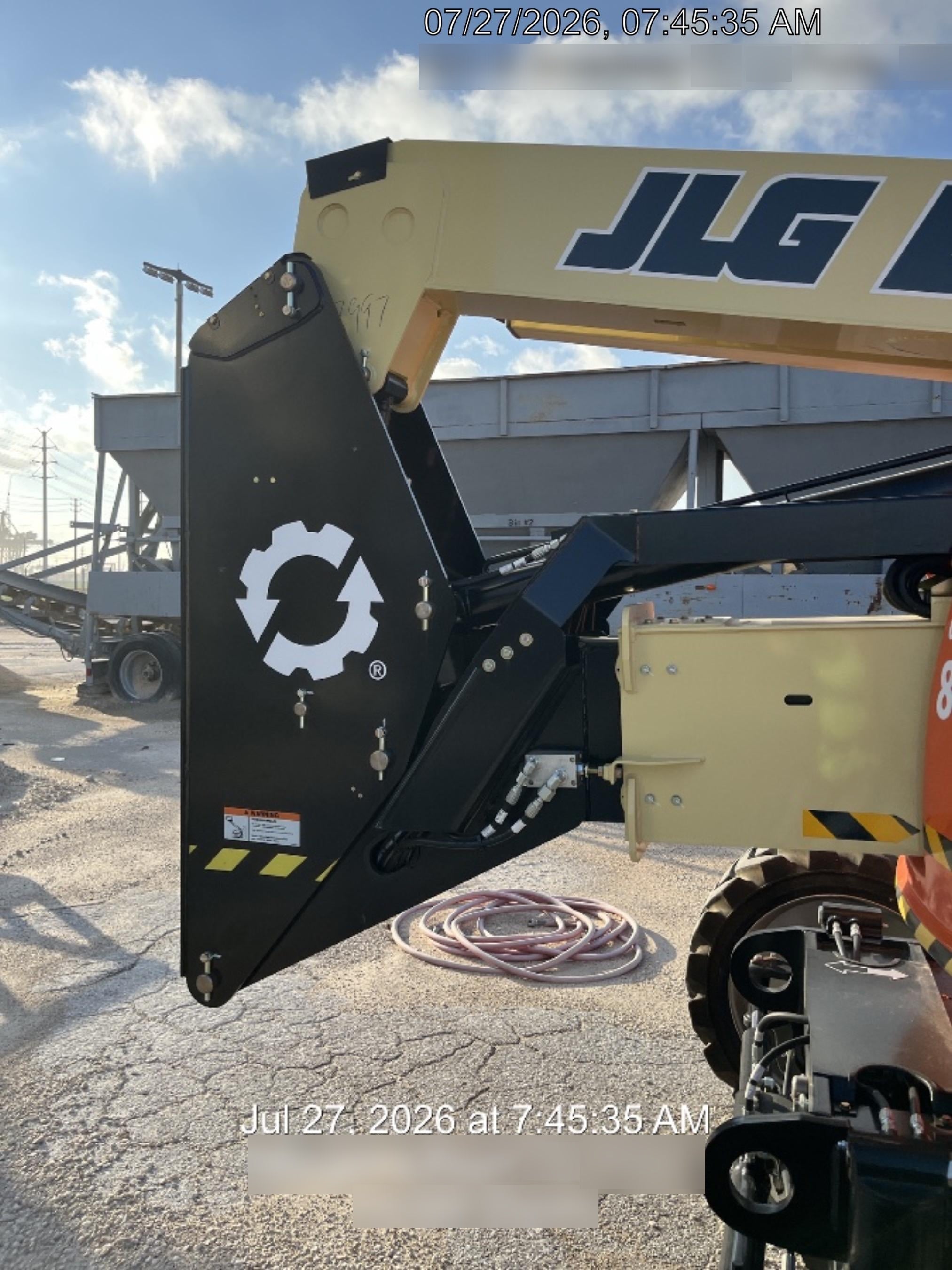 2026 JLG 600AJ