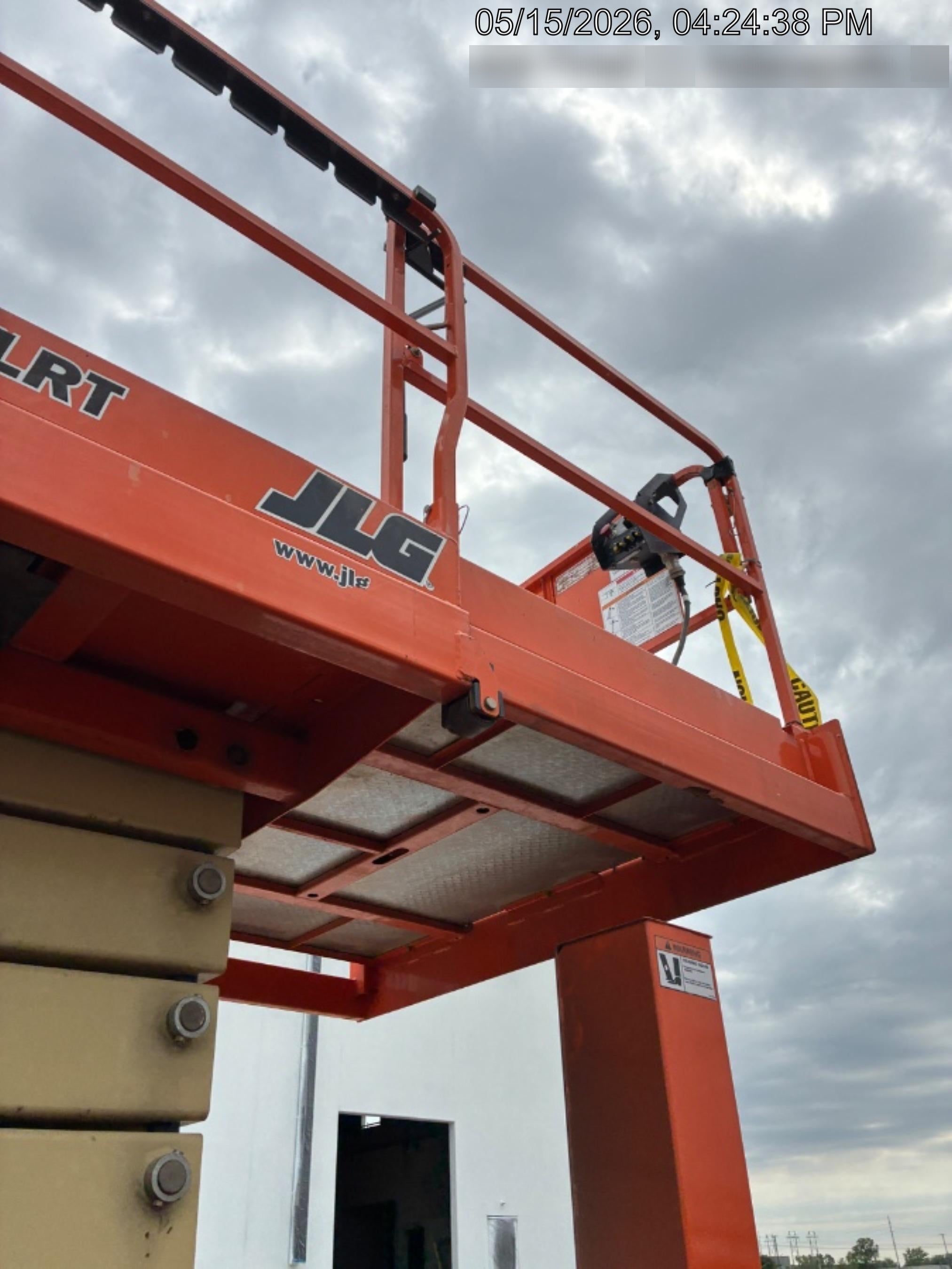 2019 JLG 430LRT