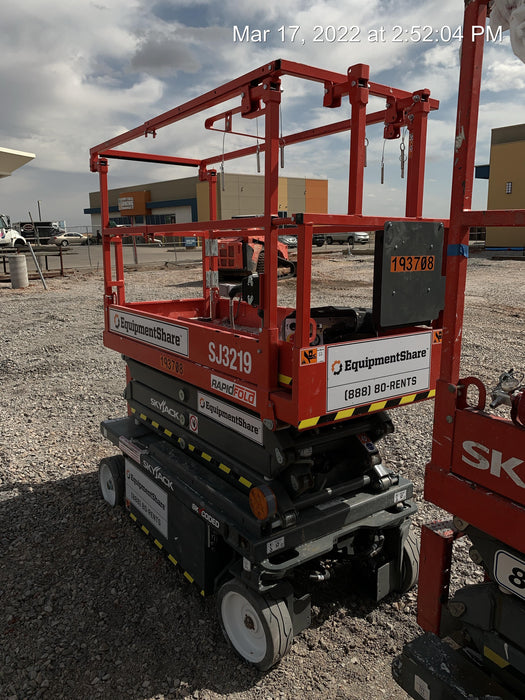 2021 SKYJACK SJ3219